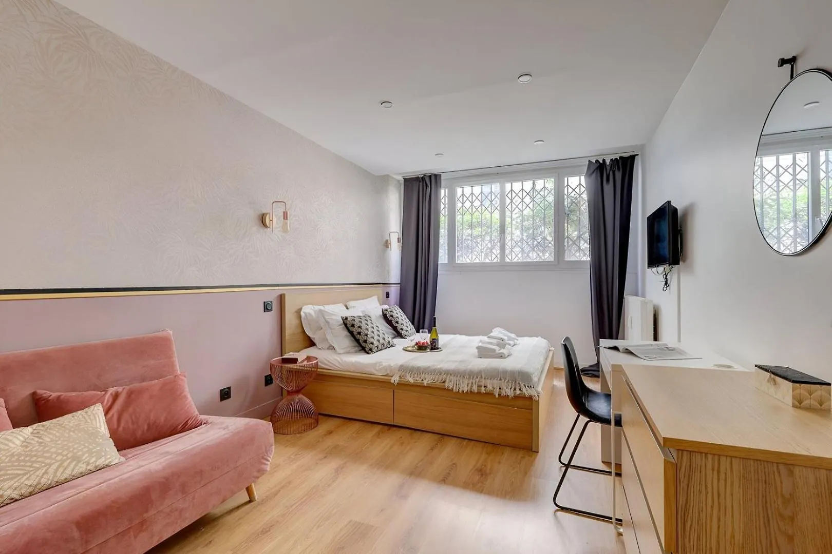 370 Anthony - Superbe A Apartmán Paříž