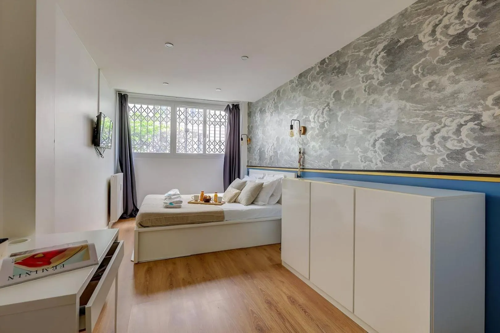 370 Anthony - Superbe A Apartament